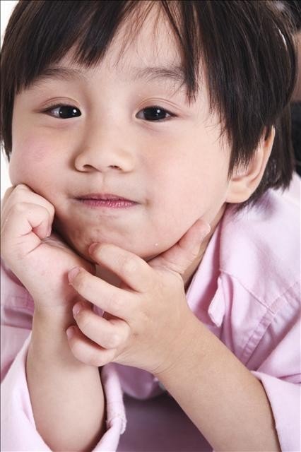 小小彬